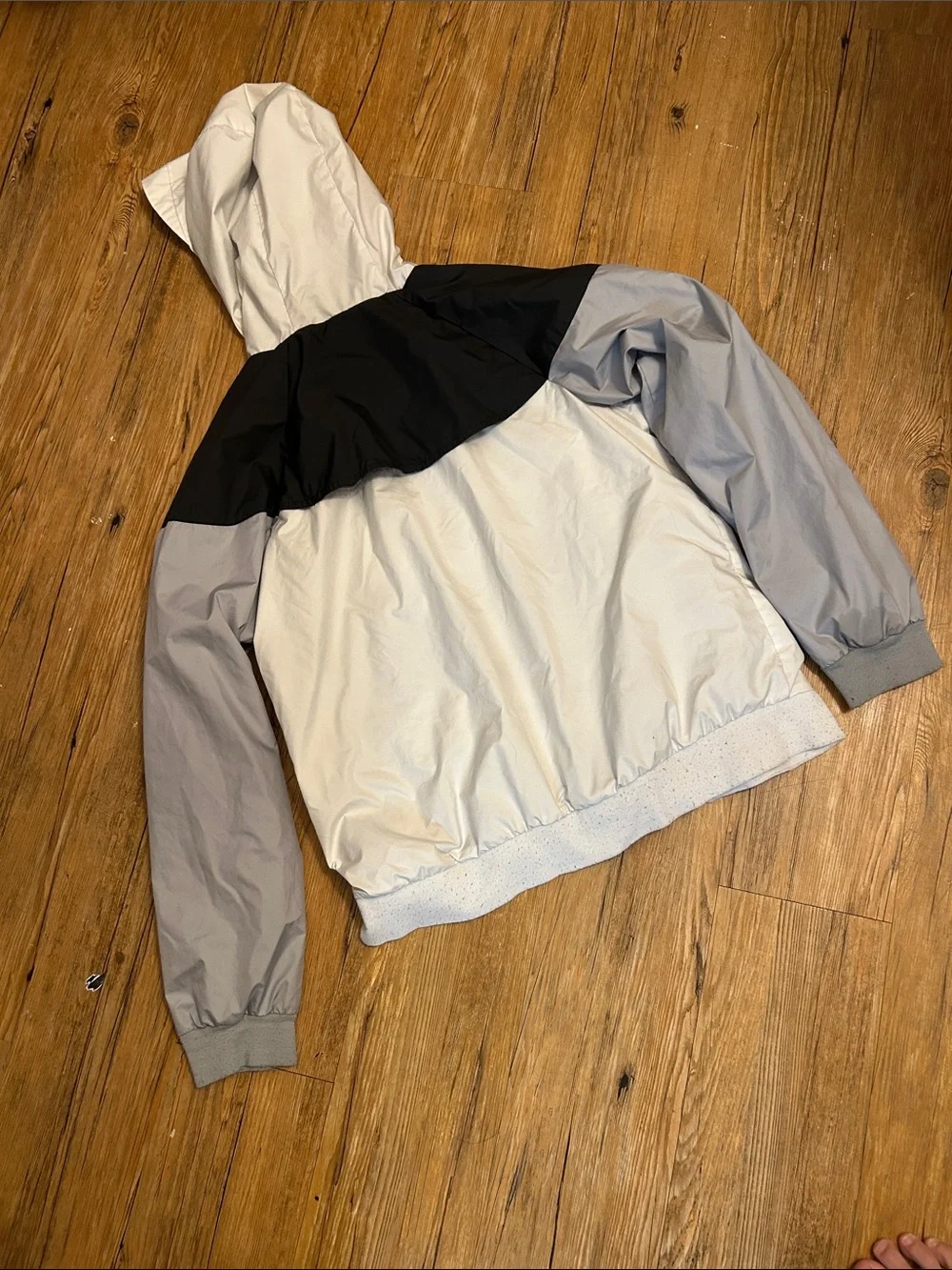 Nike Youth Windbreaker Size XL